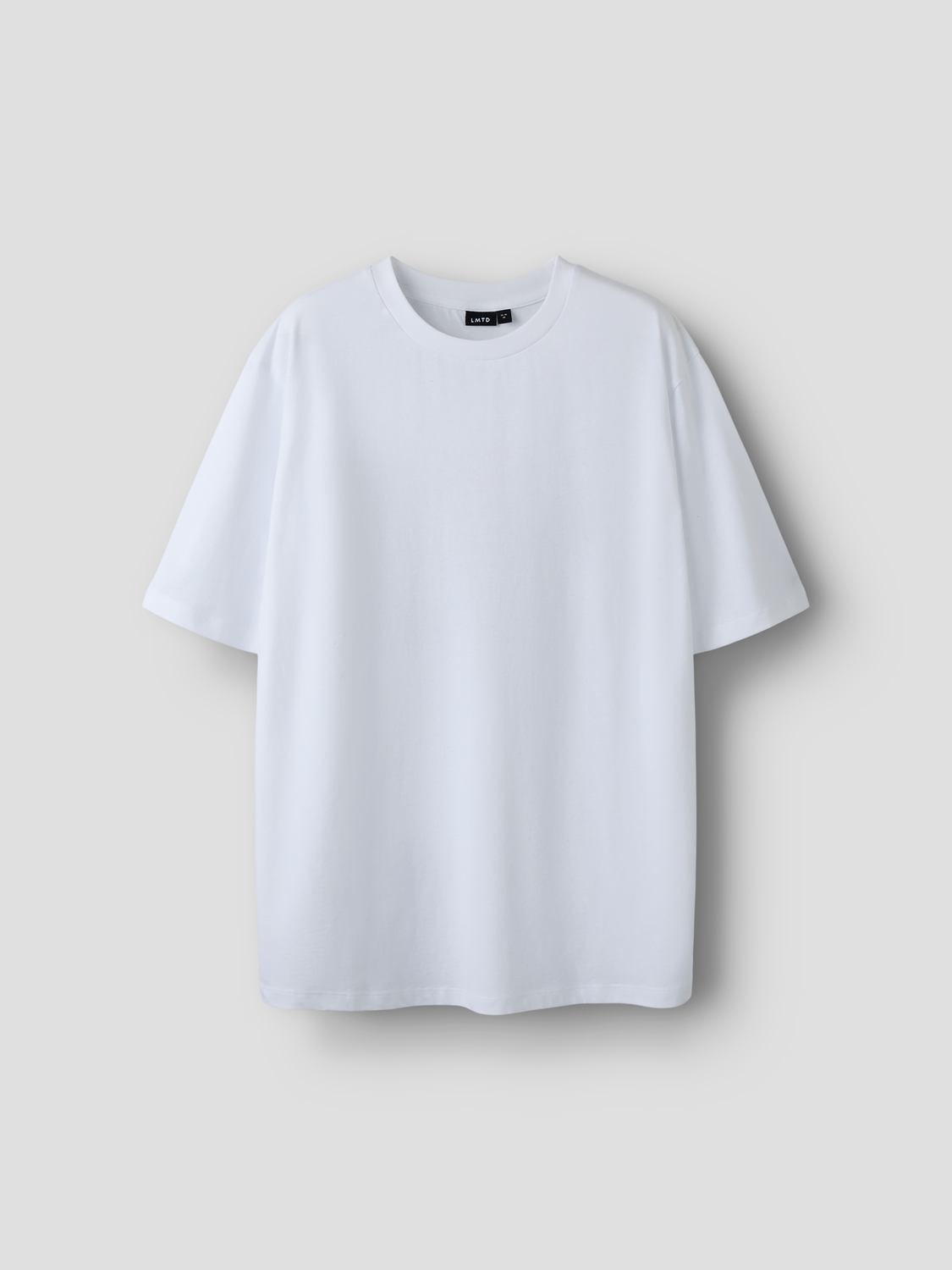 model_shot-front